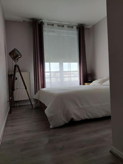 App 5 Pers, Parking, 3Mn Rer A, 40 Mn Du Centre De Paris, Cergy Le Haut Exterior photo