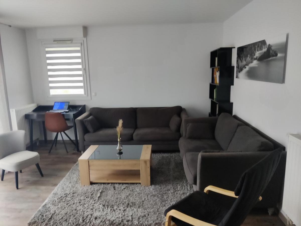 App 5 Pers, Parking, 3Mn Rer A, 40 Mn Du Centre De Paris, Cergy Le Haut Exterior photo